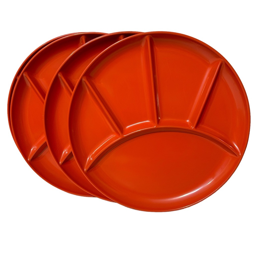 Vintage Imperial International Picnic Plates (4)